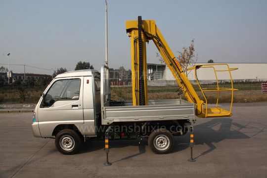 點擊查看詳細信息<br>標題：電動作業(yè)車 閱讀次數(shù)：3141