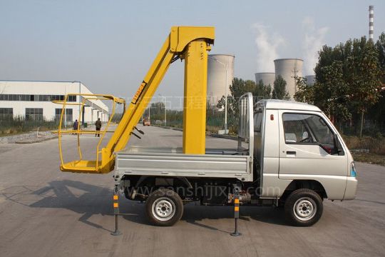 點擊查看詳細信息<br>標題：電動高空作業(yè)車 閱讀次數(shù)：3545