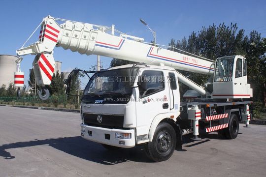 點(diǎn)擊查看詳細(xì)信息<br>標(biāo)題：12-16噸汽車(chē)吊 閱讀次數(shù)：4389