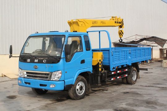 點擊查看詳細信息<br>標(biāo)題：東風(fēng)隨車吊 閱讀次數(shù)：3202