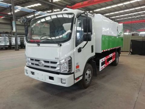 點(diǎn)擊查看詳細(xì)信息<br>標(biāo)題：9方柴油垃圾車 閱讀次數(shù)：3481